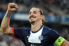 kaiyun体育app-国家队逆转东亚杯 辉煌对决引爆全场，2021东亚杯国足